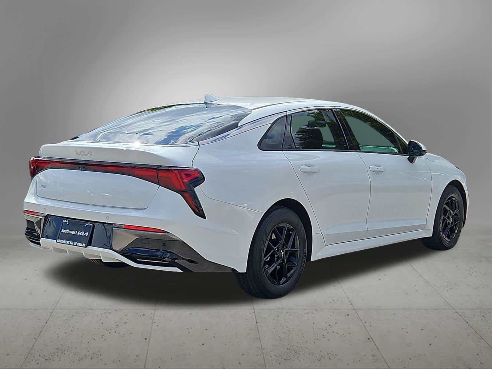 Used 2025 Kia K5 LXS FWD image 5