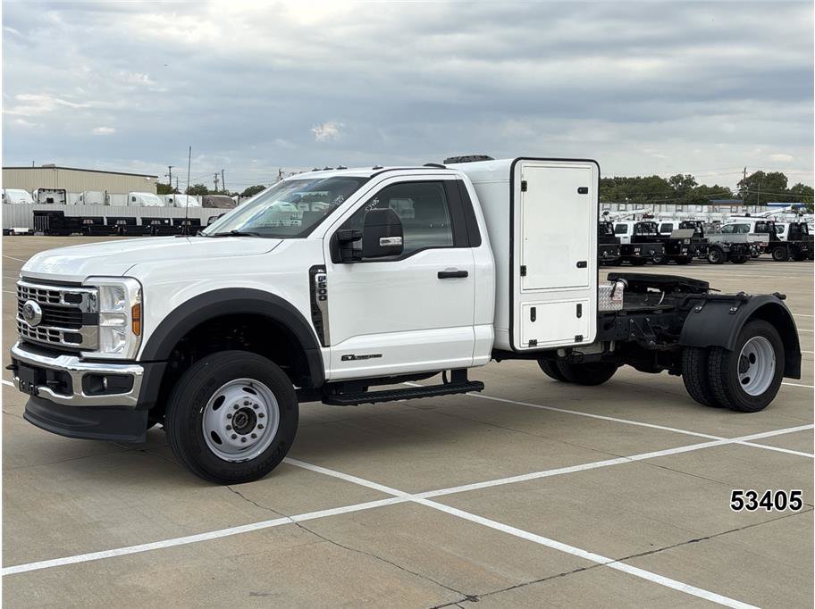 Used 2025 Ford F600 4x4 Regular Cab Super Duty w/ XL Chrome Package image 1