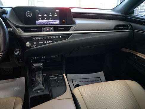 Used 2021 Lexus ES 250 w/ Premium Package AWD/4WD image 12