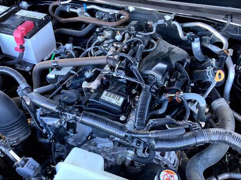 Used 2024 Toyota Tacoma SR5 image 34