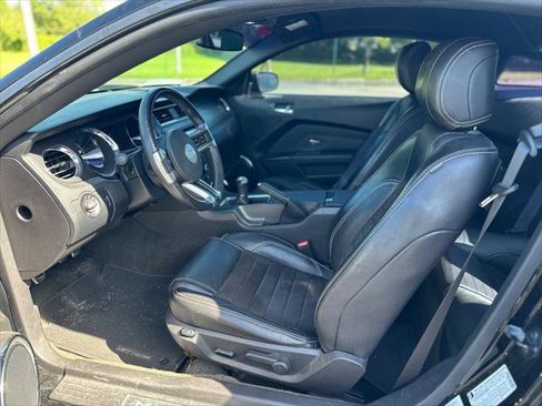 Used 2014 Ford Mustang GT Premium w/ Equipment Group 402A RWD image 12