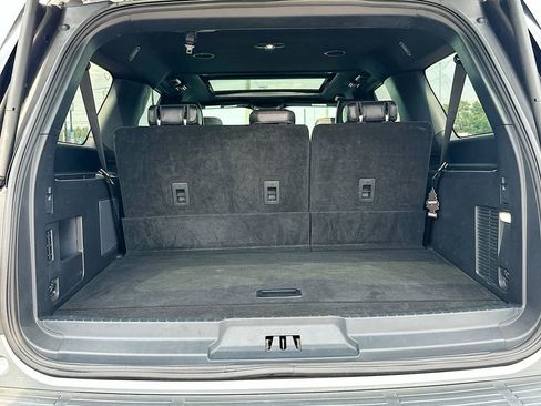 Certified 2022 Ford Expedition Max Limited RWD image 16