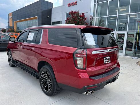 Used 2021 Chevrolet Suburban High Country AWD/4WD image 20