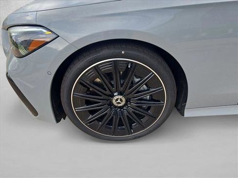 New 2026 Mercedes-Benz CLE 450 4MATIC Coupe image 10