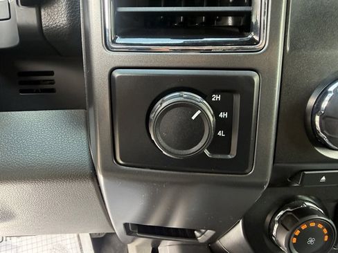 Used 2018 Ford F150 XLT w/ XTR Package AWD/4WD image 16