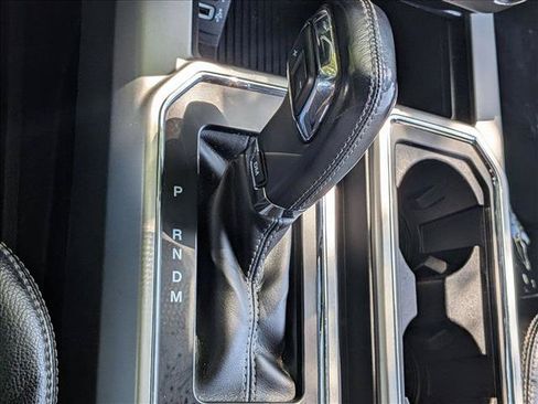 Used 2018 Ford F150 Lariat RWD image 12