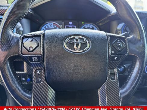 Used 2019 Toyota Tacoma TRD Sport AWD/4WD image 13