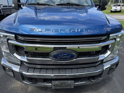 Used 2022 Ford F350 XLT w/ XLT Value Package AWD/4WD image 9