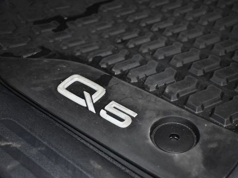 Used 2009 Audi Q5 3.2 Premium AWD/4WD image 11