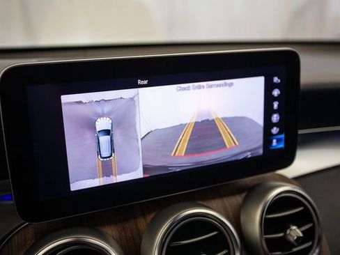 Used 2020 Mercedes-Benz GLC 300 4MATIC w/ Parking Assistance Package image 53