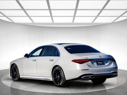 New 2026 Mercedes-Benz S 580 4MATIC Sedan image 2