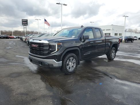 New 2026 GMC Sierra 1500 Pro image 9
