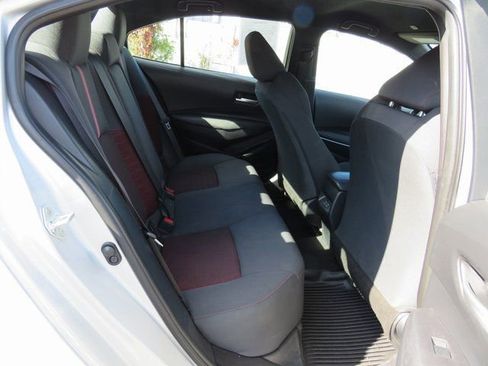 Used 2024 Toyota Corolla SE image 34