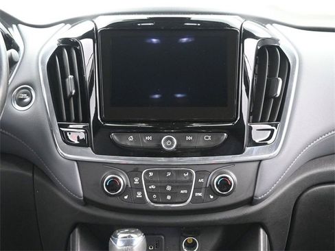 Used 2020 Chevrolet Traverse LT w/ Driver Confidence II Package image 28