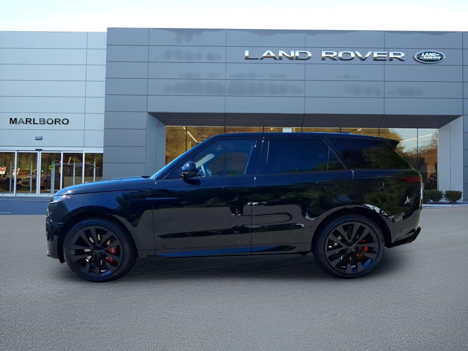 New 2027 Land Rover Range Rover Sport Dynamic SE AWD/4WD image 6