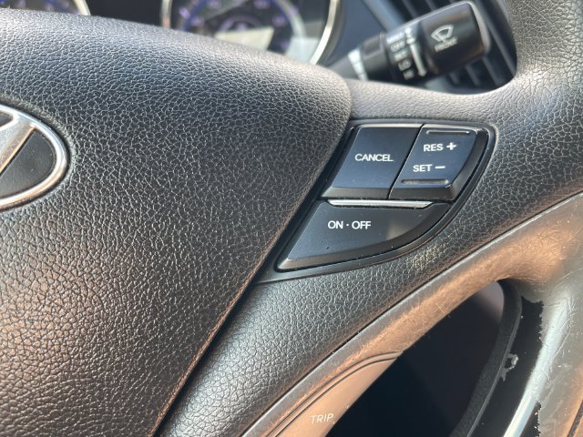 Used 2011 Hyundai Sonata GLS FWD image 16