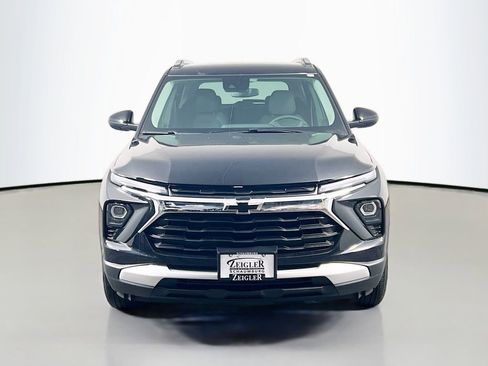 New 2026 Chevrolet TrailBlazer LT w/ LT Cold Weather Package image 2