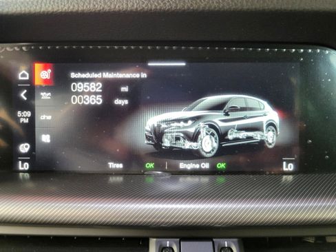 New 2025 Alfa Romeo Stelvio Sprint image 31