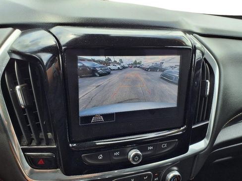 Used 2021 Chevrolet Traverse LT AWD/4WD image 22