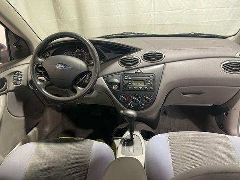 Used 2004 Ford Focus SE image 17