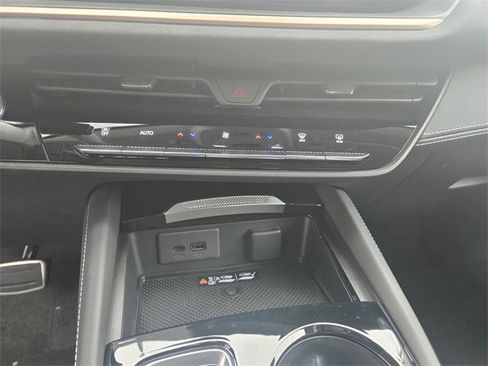 New 2026 Buick Envision Sport Touring image 18