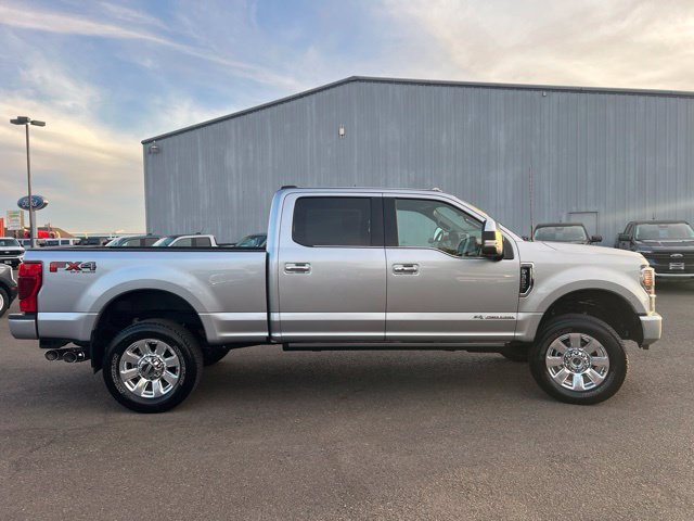 Used 2022 Ford F350 Platinum w/ FX4 Off-Road Package AWD/4WD image 6