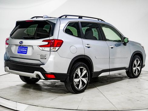 Used 2019 Subaru Forester Touring image 11