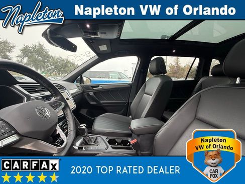 Used 2023 Volkswagen Tiguan SE R-Line image 16