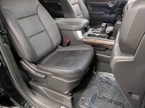 Used 2023 GMC Sierra 1500 Elevation w/ Elevation Premium Package AWD/4WD image 29