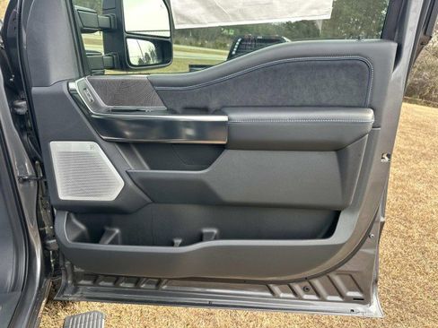 New 2025 Ford F350 Platinum w/ FX4 Off-Road Package image 14