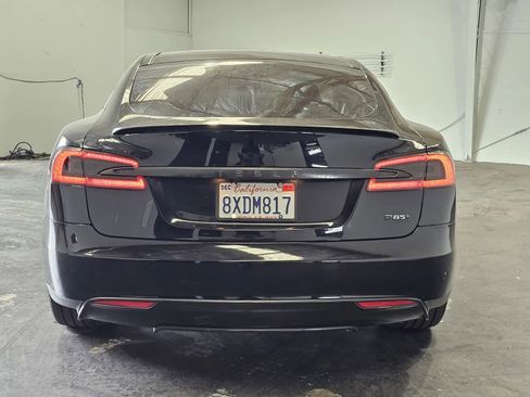Used 2013 Tesla Model S Performance RWD image 3