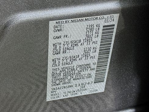 Used 2024 Nissan Murano SV AWD/4WD image 12