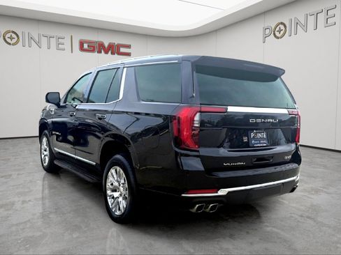 Used 2025 GMC Yukon Denali AWD/4WD image 6