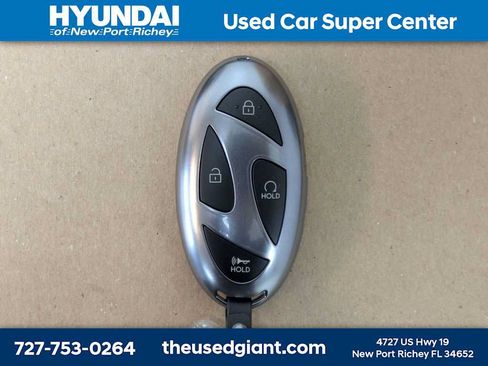 Used 2026 Hyundai Santa Fe SEL FWD image 43