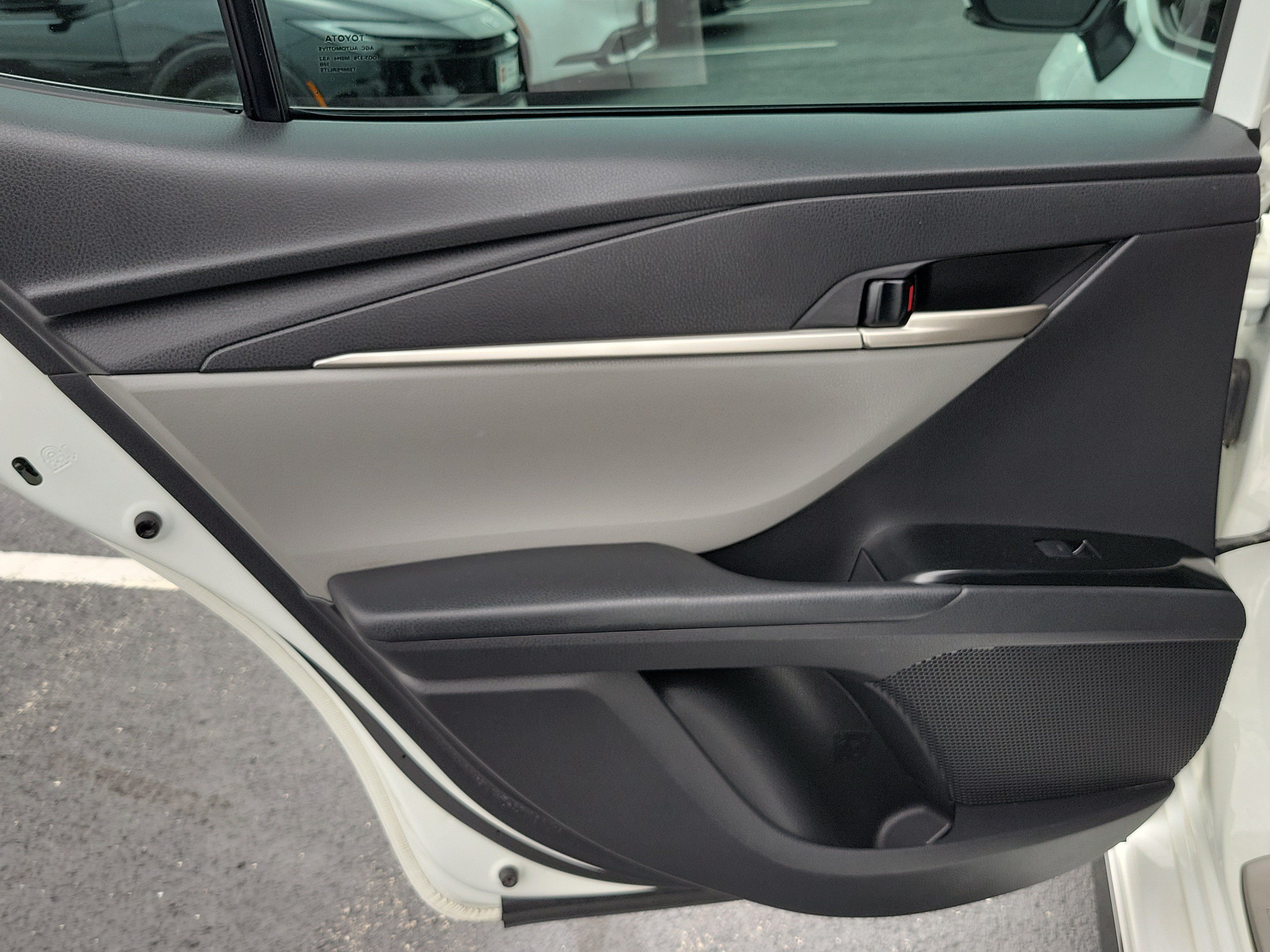 Certified 2025 Toyota Camry SE w/ Convenience Package FWD image 11