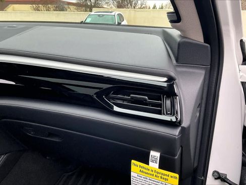 Used 2025 Acura MDX w/Technology Package image 17