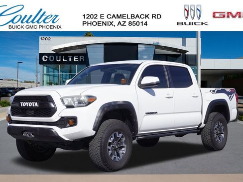 Used 2018 Toyota Tacoma TRD Off-Road w/ Technology Package image 1