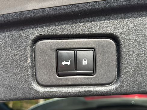 Certified 2023 Nissan Pathfinder Platinum image 27