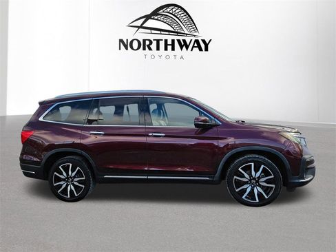 Used 2020 Honda Pilot Touring image 3