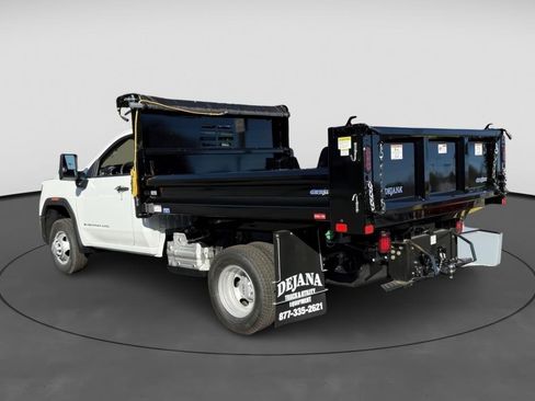 New 2025 GMC Sierra 3500 Pro w/ Convenience Package image 4