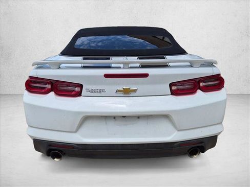 Used 2020 Chevrolet Camaro LT RWD image 6