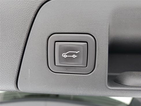 Used 2023 Buick Envision Preferred image 9