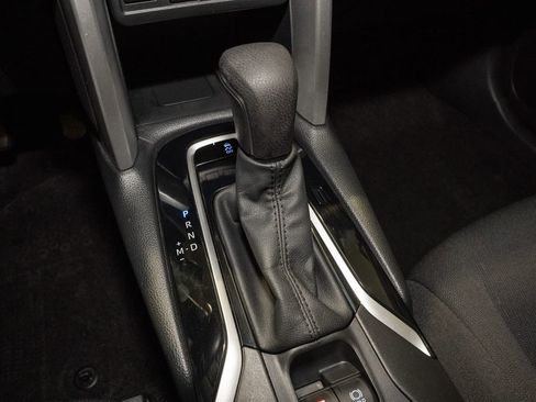 Certified 2022 Toyota Corolla Cross LE image 14