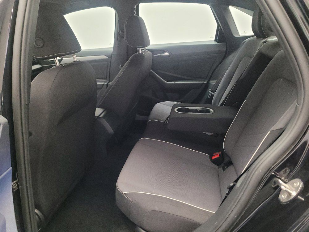 Used 2025 Volkswagen Jetta Sport FWD image 18