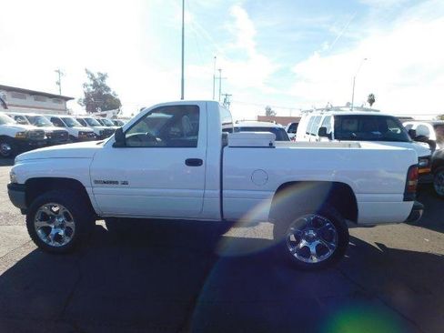 Used 2001 Dodge Ram 1500 Truck 4x4 Regular Cab image 4