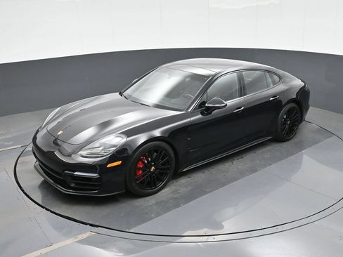 Certified 2019 Porsche Panamera GTS w/ Premium Package Plus AWD/4WD image 26