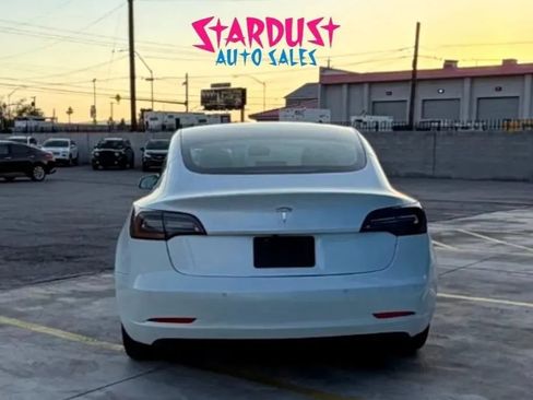 Used 2019 Tesla Model 3 Standard Range Plus RWD image 8