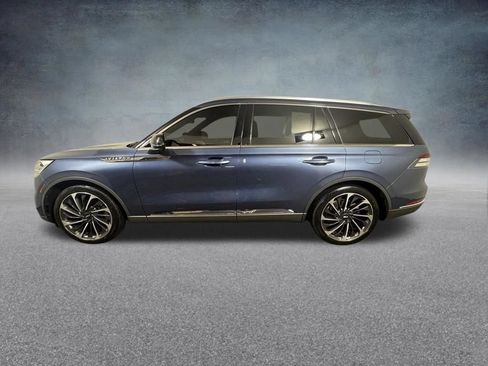 Used 2020 Lincoln Aviator Reserve w/ Equipment Group 202A AWD/4WD image 3