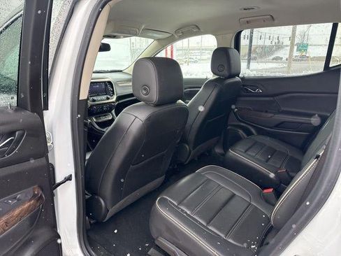 Used 2022 GMC Acadia Denali AWD/4WD image 13