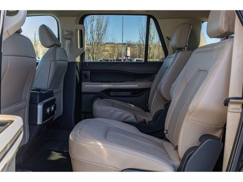 Used 2024 Ford Expedition Max Limited image 13